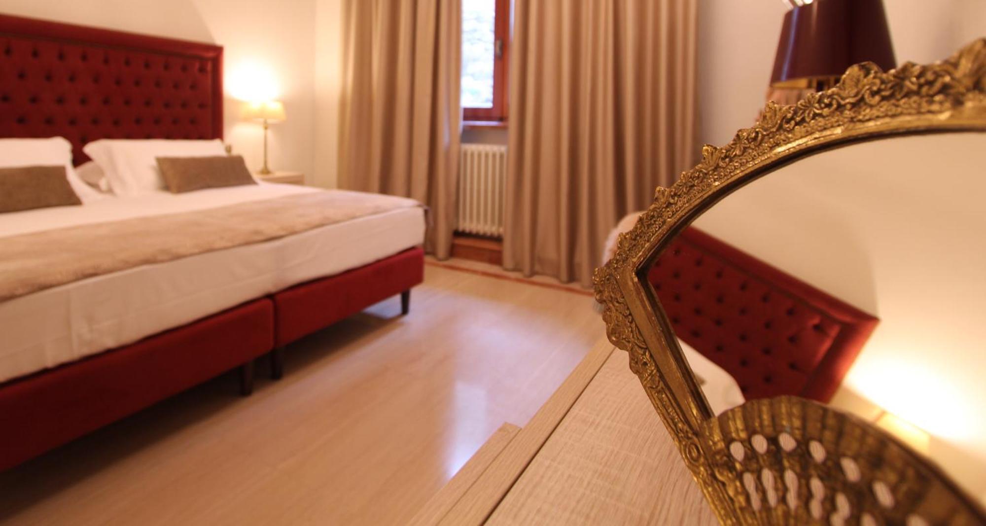 Villamara Luxury Rooms La Spezia Exterior photo