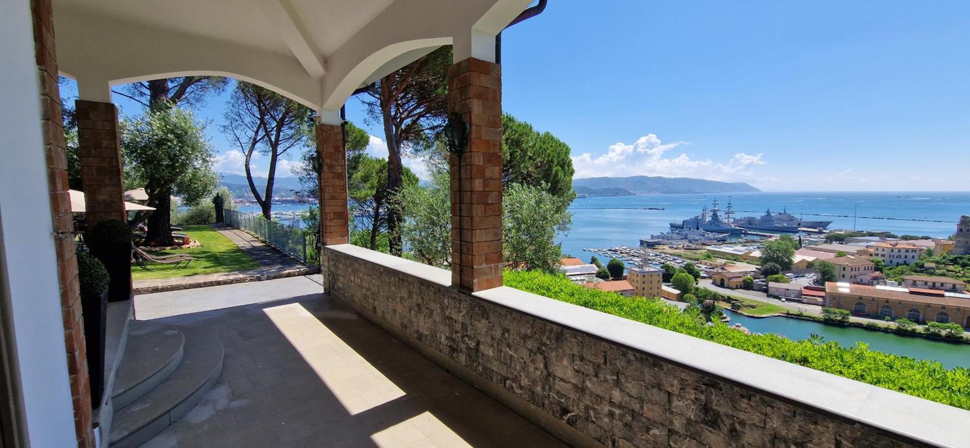 Villamara Luxury Rooms La Spezia Exterior photo