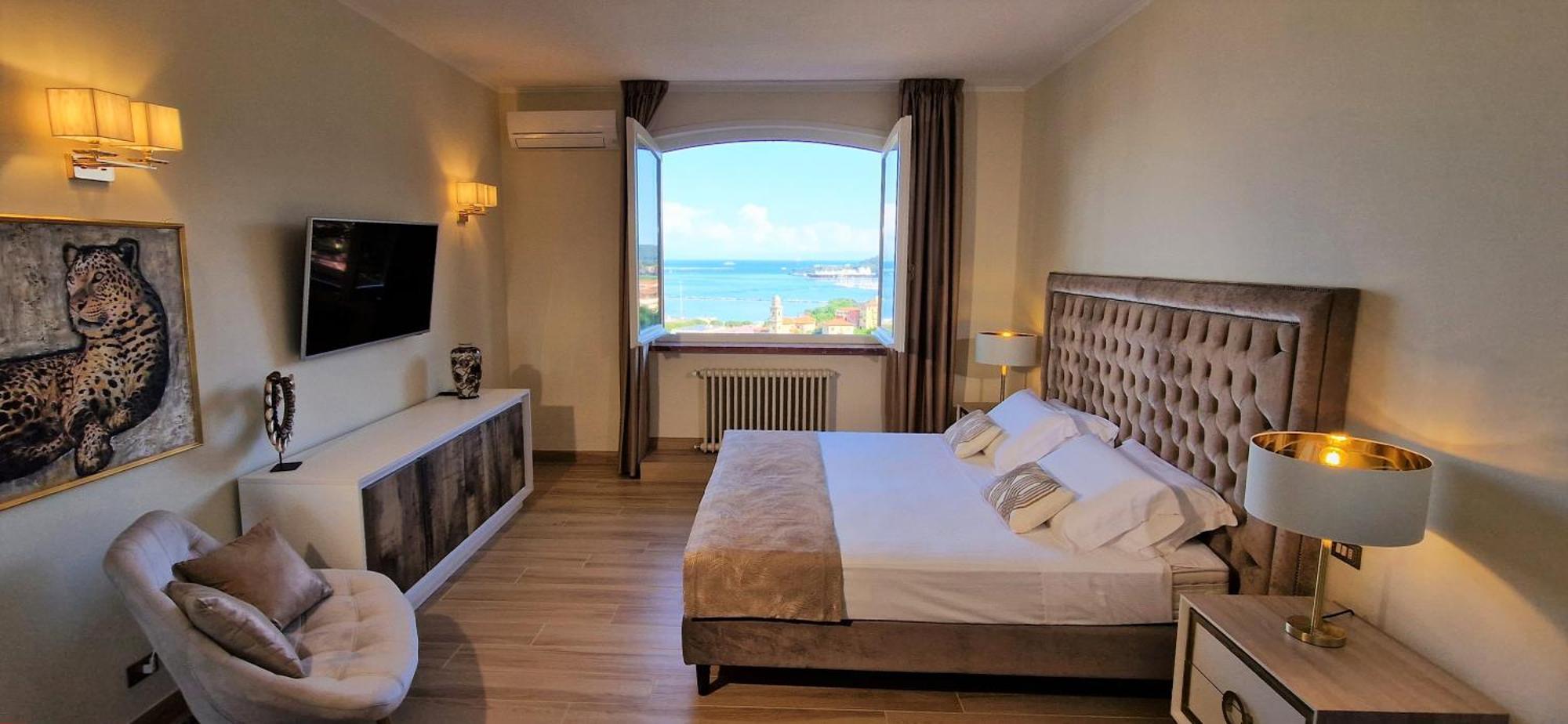 Villamara Luxury Rooms La Spezia Exterior photo